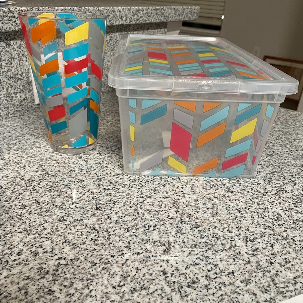 RE “Room Essentials” by Target Bin with Fitted Top and Tumbler / Plastic Glass